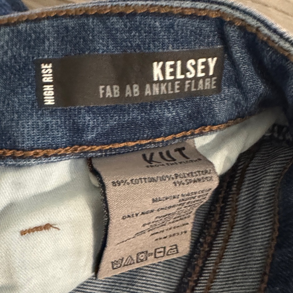 Kut from the Kloth Blue Jeans